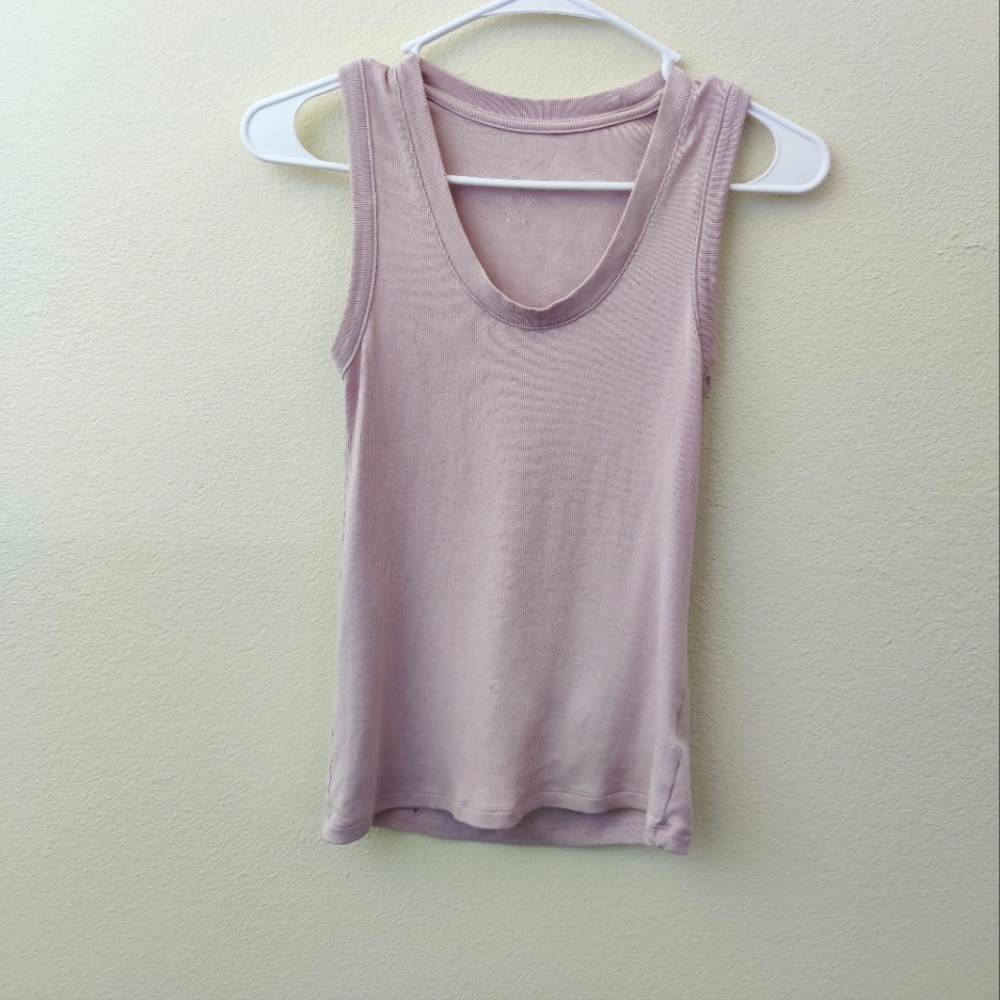 Women's small tank top
